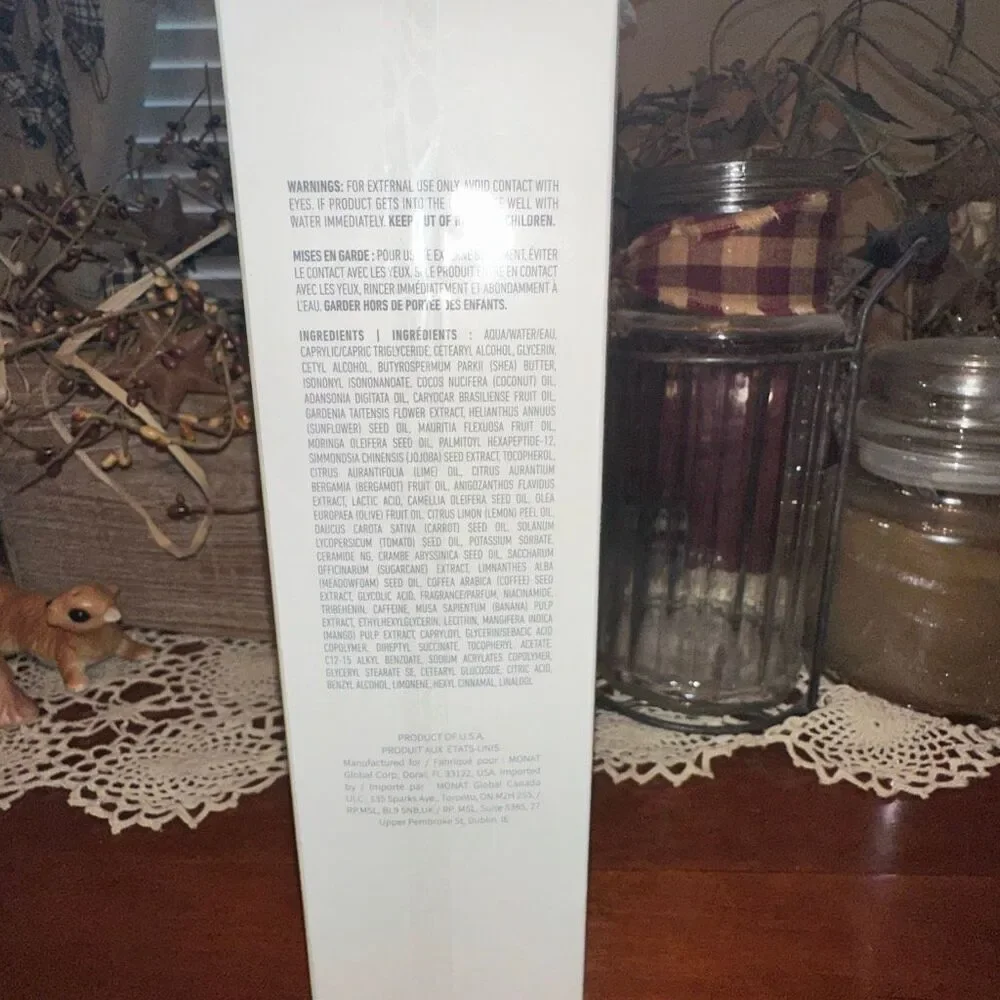 Monat Body Care. Smooth & Renew Body Lotion. New/Sealed